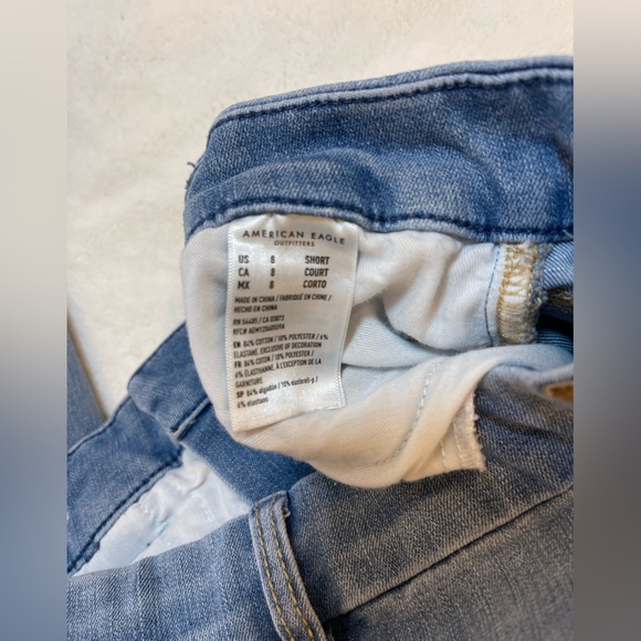 American Eagle Ripped Curvy High Rise Jegging Dream Jeans - Picture 2 of 5